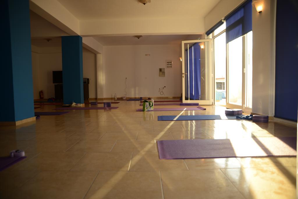 Studios Paradise Kalamaki  Buitenkant foto